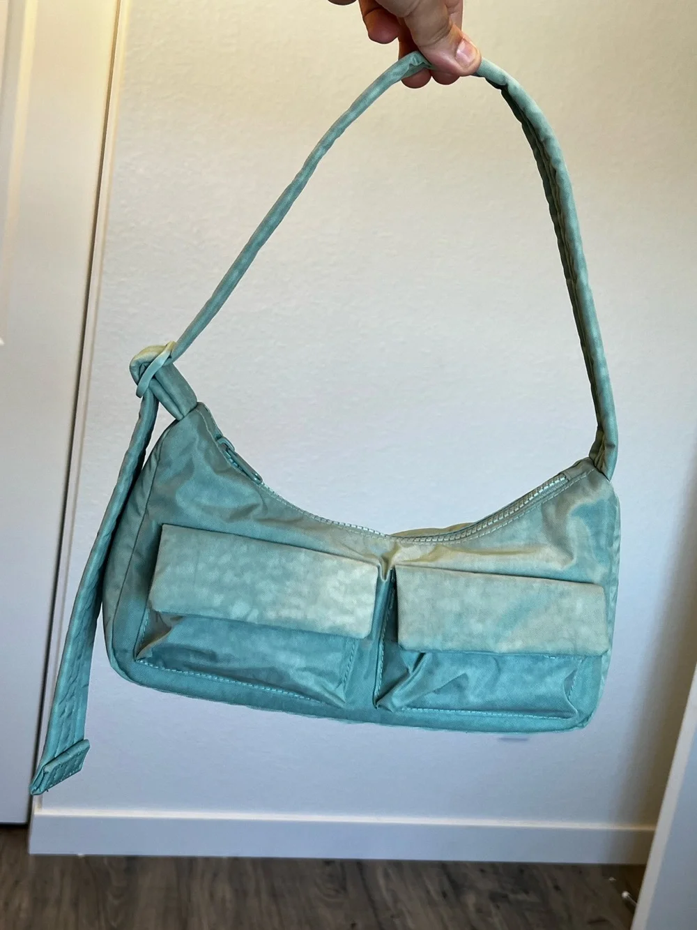 NWOT BAGGU Cargo Shoulder Bag in Seafoam Green